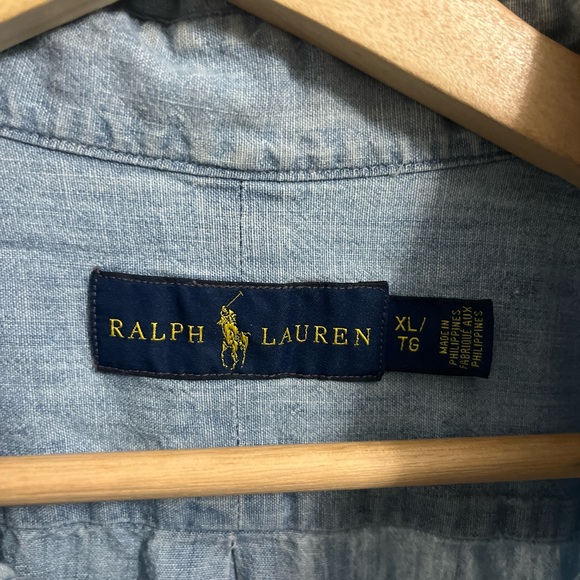 Ralph Lauren Light Blue Short-Sleeve Chambray Button-Down Shirt - Picture 3 of 3